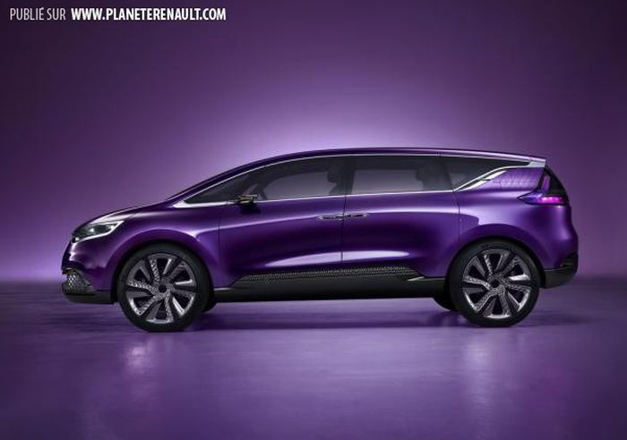 Concept-car Initiale Paris 2013 côté